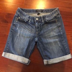White House Black Market women’s jean shorts